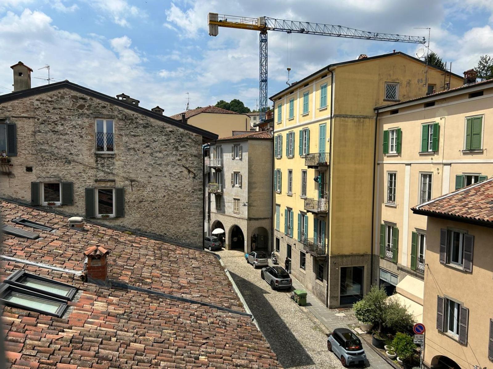 Nido Carrara - Immobili E Soluzioni Rent Apartment แบร์กาโม ภายนอก รูปภาพ